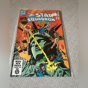All-Star Squadron Comic Book - Orange & Green Cover